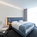 Strandhotel Fischland Hotel 5*
