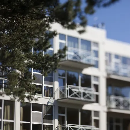 호텔 Strandhotel Fischland 5*