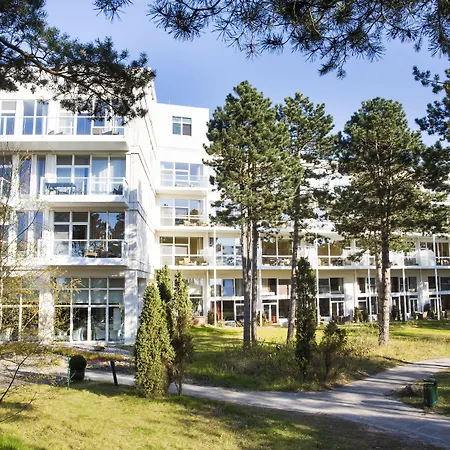 호텔 Strandhotel Fischland 5*