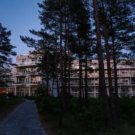 Strandhotel Fischland 호텔 디르하겐