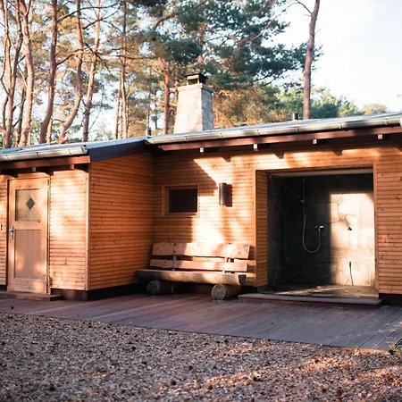 Strandhotel Fischland 디르하겐