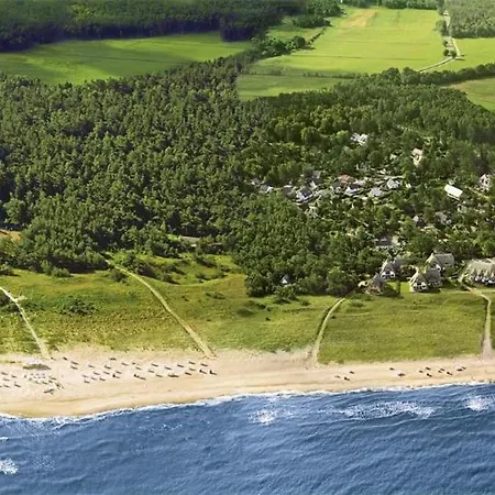 Strandhotel Fischland 디르하겐