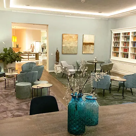 Strandhotel Fischland فندق