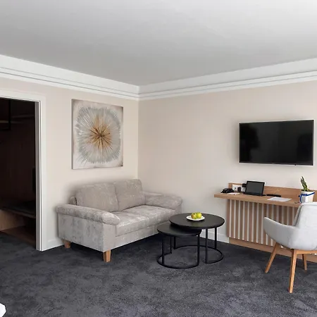 فندق Strandhotel Fischland ديارهاجين
